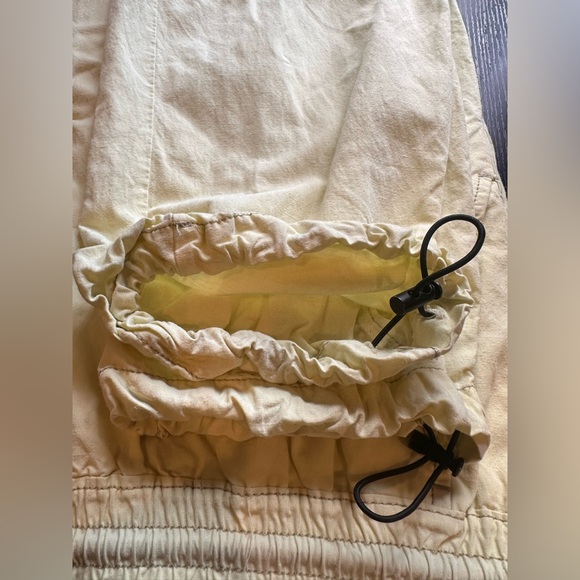 Zara Cream Pants - Picture 5 of 5